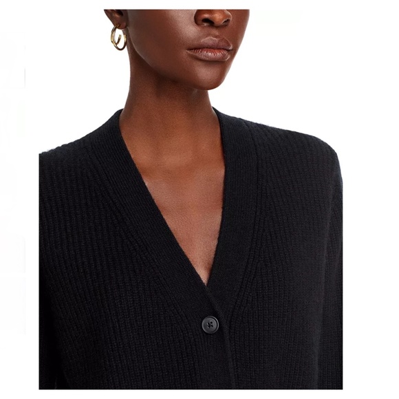 Luxurious 100% Cashmere V-Neck Novelty Stitch Cardigan By Aqua in Black - Picture 8 of 8